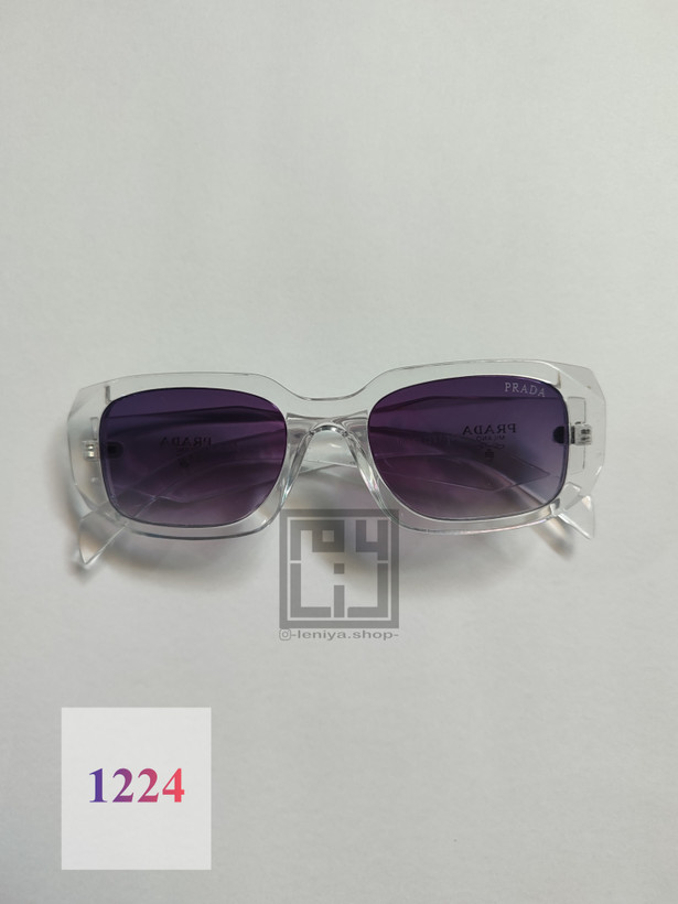 عینک پرادا مستطیلی یخی